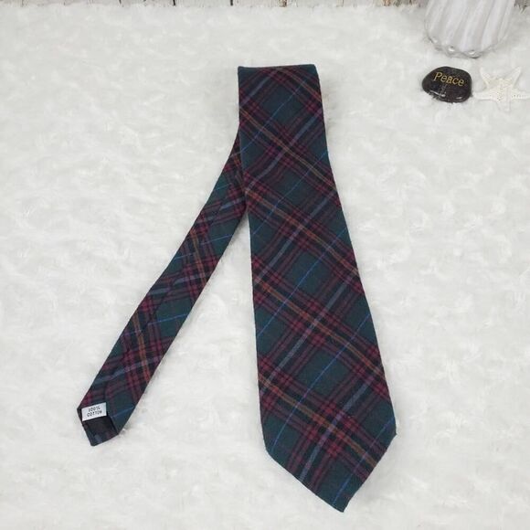 American Eagle Plaid Cotton Tie Green Red - Picture 2 of 8